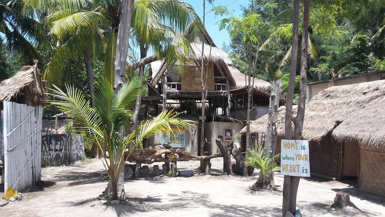 Gili Meno Eco Hostel Екстериор снимка