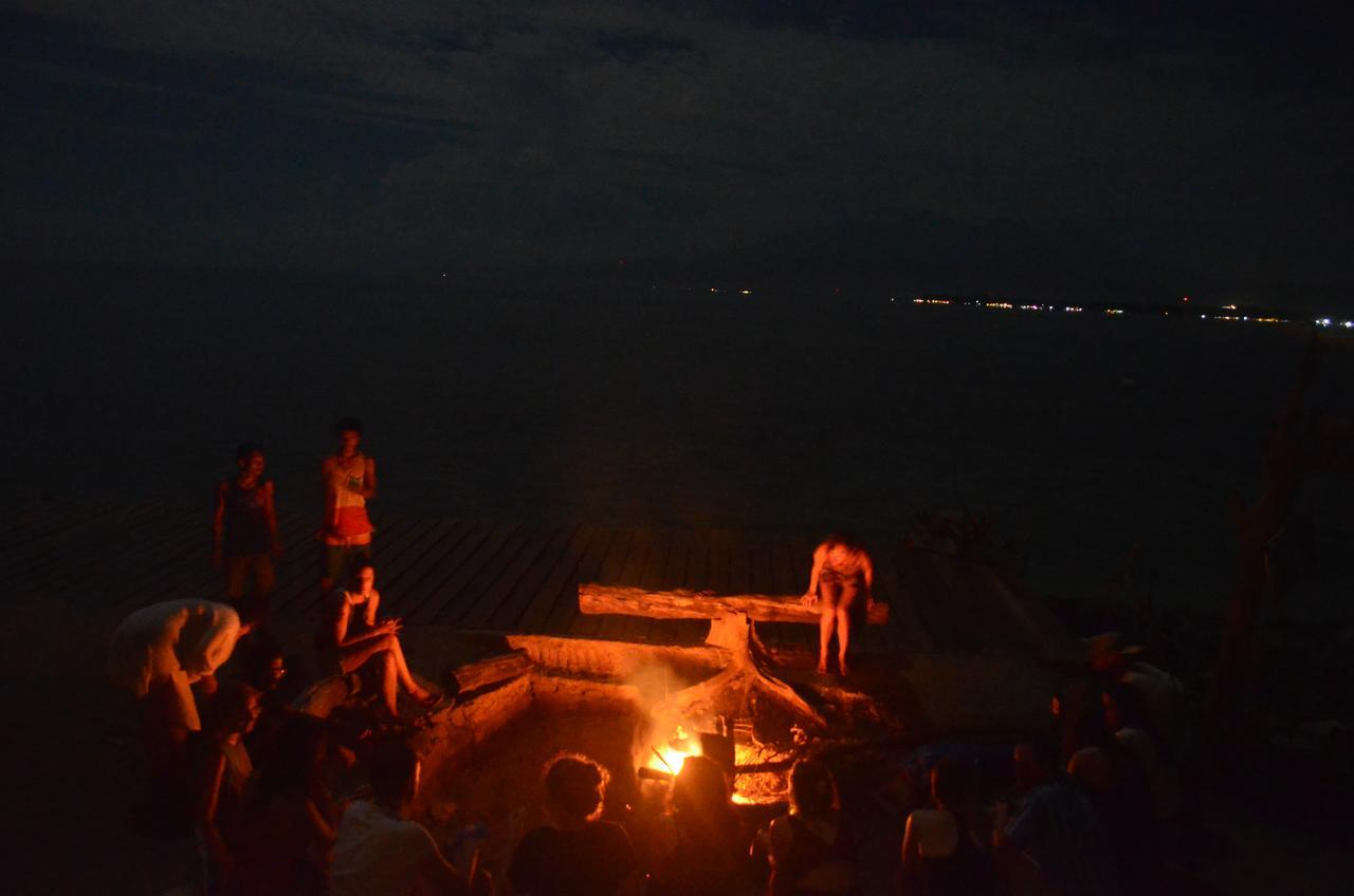 Gili Meno Eco Hostel Екстериор снимка